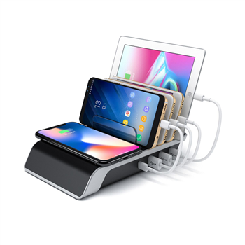 Desktop Charging Station for Multiple Devices with Wireless Charger