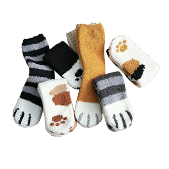 Kitty Pattern Socks