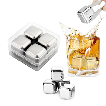Set of 4 Whiskey Ice Cubes in Case