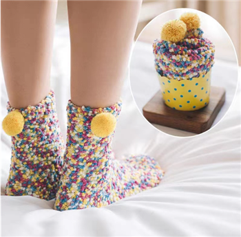 Women's Cake Socks 