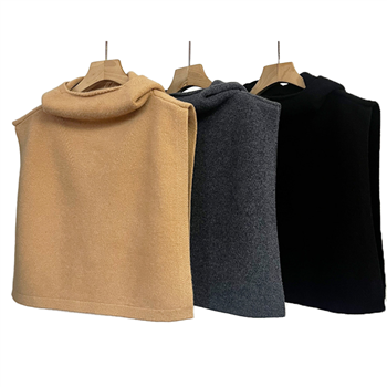 Merino Wool Hoodie Bib